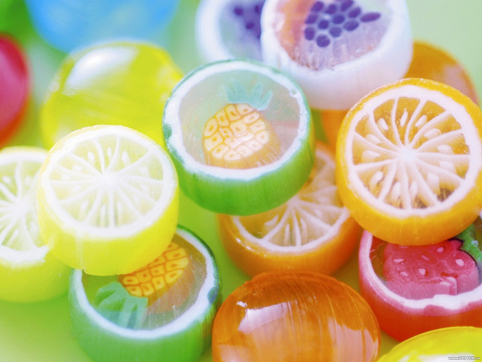 Жменя цукерак